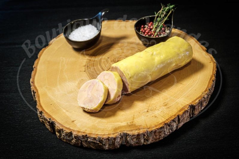 Torchon de foie gras de canard maison à la fève de Tonka