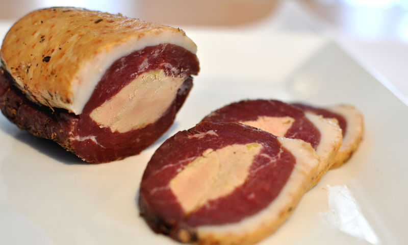 Magret de canard farci au foie gras de canard