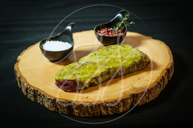 Steak de cheval à l'ail