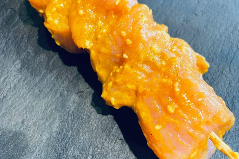 Brochette de dinde curry-sésame